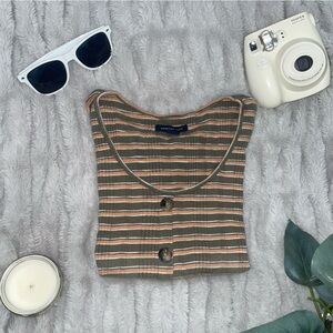 Cropped Buttoned Shirt from American Eagle